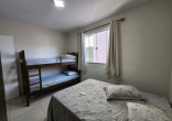  Apartamento 2 dormitrios em Bombas 